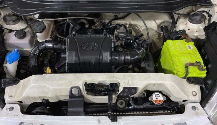 2015 Hyundai Eon ERA +, Petrol, Manual, 68,861 km, Engine View