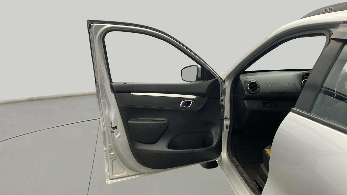 2022 Renault Kwid CLIMBER MT 1.0, Petrol, Manual, 29,463 km, LHS Front Door