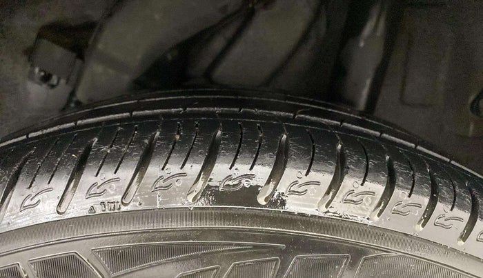 2021 Hyundai VENUE SX 1.0 TURBO, Petrol, Manual, 34,658 km, Left Rear Tyre Tread