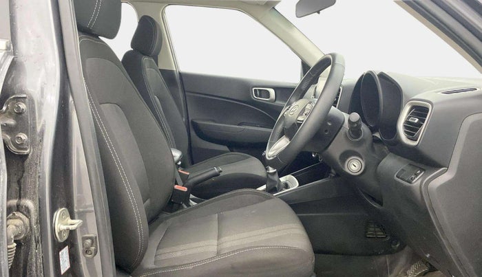 2021 Hyundai VENUE SX 1.0 TURBO, Petrol, Manual, 34,658 km, Right Side Front Door Cabin