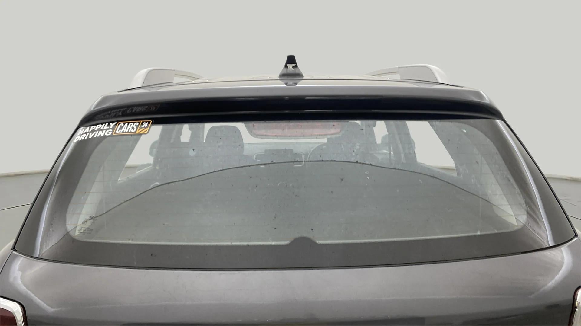 Rear-Windshield---Roof-25