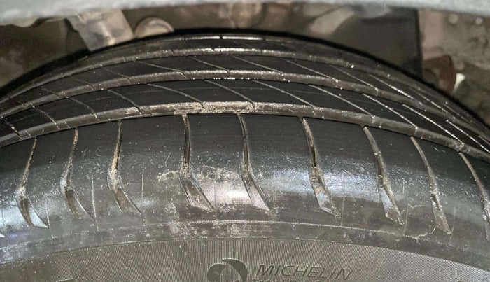 2018 Honda WR-V 1.2L I-VTEC S MT, Petrol, Manual, 55,898 km, Right Front Tyre Tread