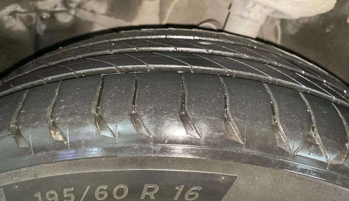 2018 Honda WR-V 1.2L I-VTEC S MT, Petrol, Manual, 55,898 km, Left Front Tyre Tread