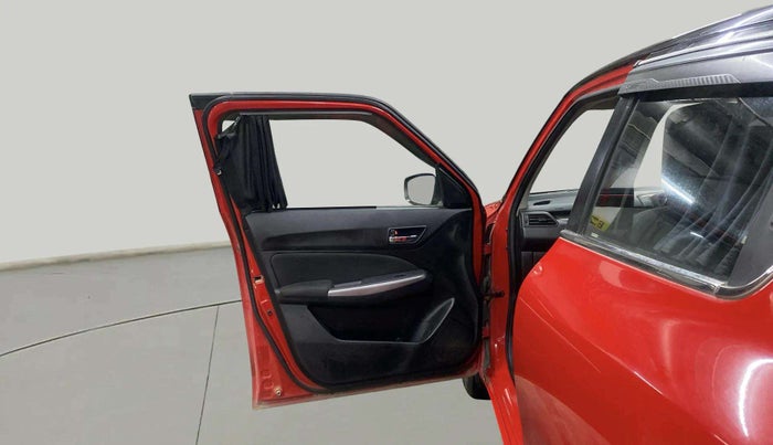 2022 Maruti Swift ZXI PLUS DUAL TONE, Petrol, Manual, 48,870 km, LHS Front Door