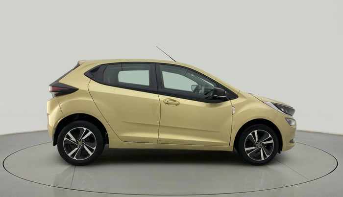 2020 Tata ALTROZ XZ PETROL, Petrol, Manual, 92,144 km, Right Side View