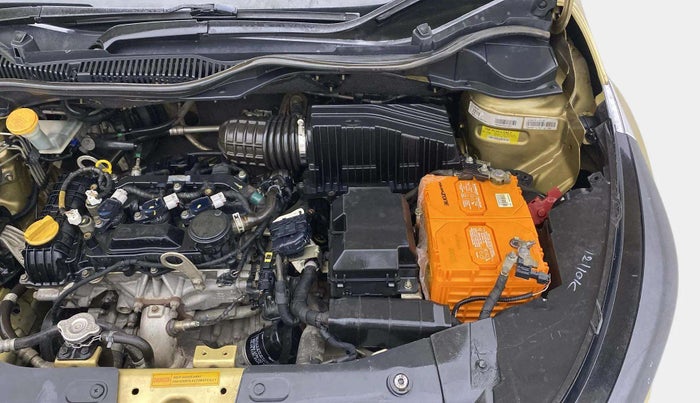 2020 Tata ALTROZ XZ PETROL, Petrol, Manual, 92,144 km, Engine View - Left