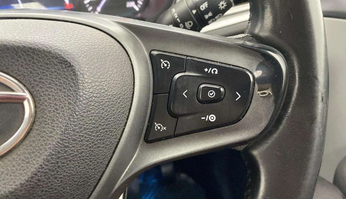2020 Tata ALTROZ XZ PETROL, Petrol, Manual, 92,144 km, Adaptive Cruise Control