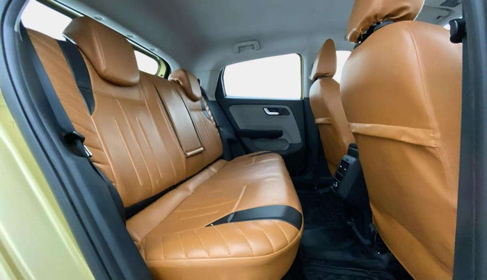 2020 Tata ALTROZ XZ PETROL, Petrol, Manual, 92,144 km, Right Side Rear Door Cabin