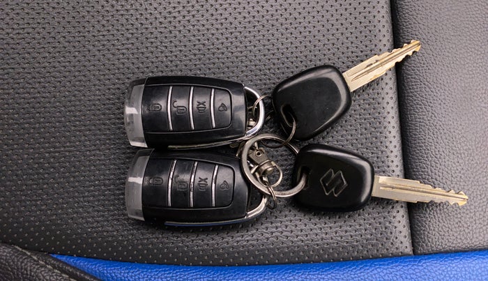 2014 Maruti Alto 800 LXI, Petrol, Manual, 35,634 km, Key Close Up