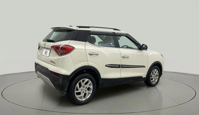 2023 Mahindra XUV300 W8 1.5 DIESEL, Diesel, Manual, 40,240 km, Right Back Diagonal