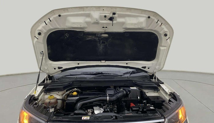 2023 Mahindra XUV300 W8 1.5 DIESEL, Diesel, Manual, 40,240 km, Open Bonet