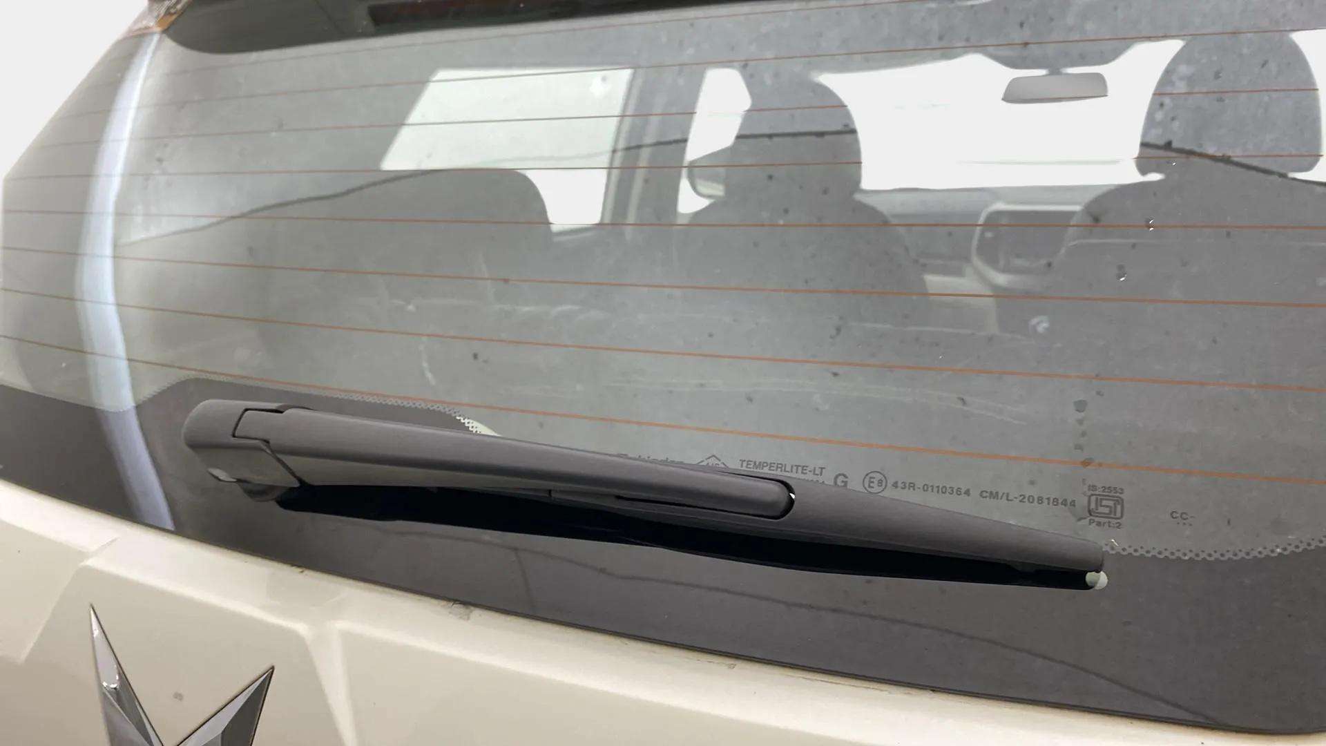 Rear-windshield-wiper-blade-24