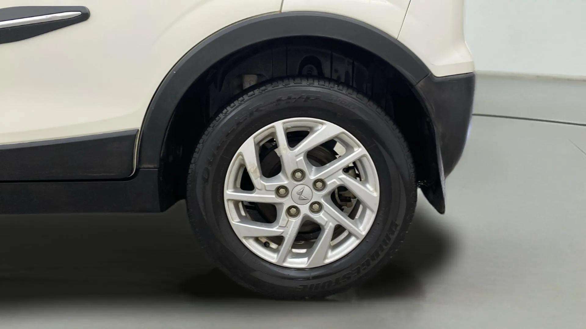 LHS-Rear-Wheel-17