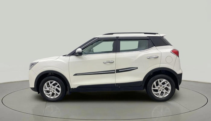 2023 Mahindra XUV300 W8 1.5 DIESEL, Diesel, Manual, 40,240 km, Left Side