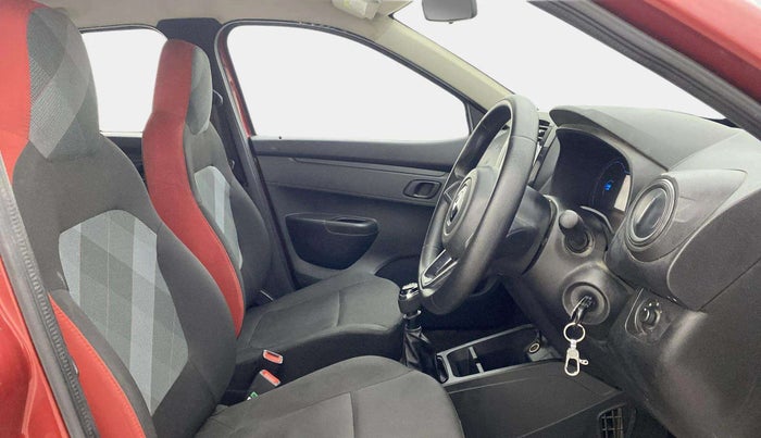 2022 Renault Kwid RXT 1.0, Petrol, Manual, 22,939 km, Right Side Front Door Cabin