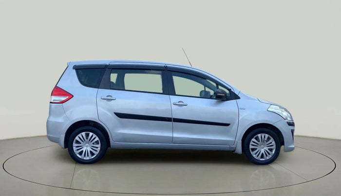 2015 Maruti Ertiga VDI, Diesel, Manual, 1,17,624 km, Right Side View