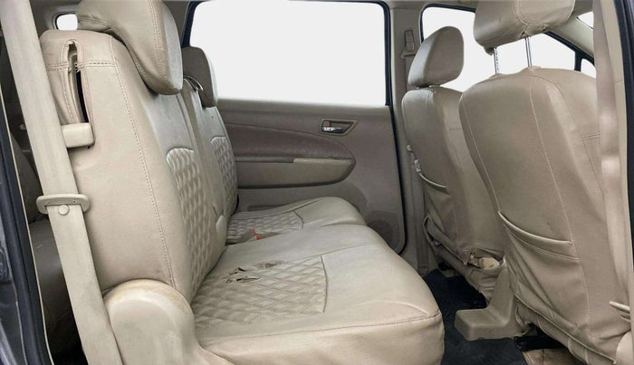 2015 Maruti Ertiga VDI, Diesel, Manual, 71,386 km, Right Side Rear Door Cabin