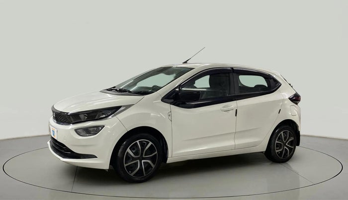 2021 Tata ALTROZ XT PETROL, CNG, Manual, 37,913 km, Left Front Diagonal