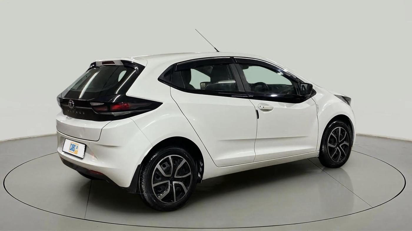 2021 Tata ALTROZ XT PETROL, CNG, Manual, 37,913 km, Right Back Diagonal