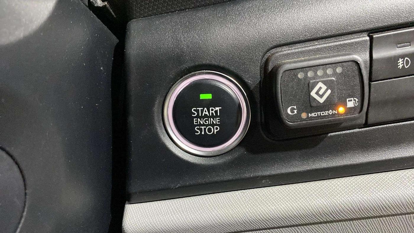 2021 Tata ALTROZ XT PETROL, CNG, Manual, 37,913 km, Keyless Start/ Stop Button