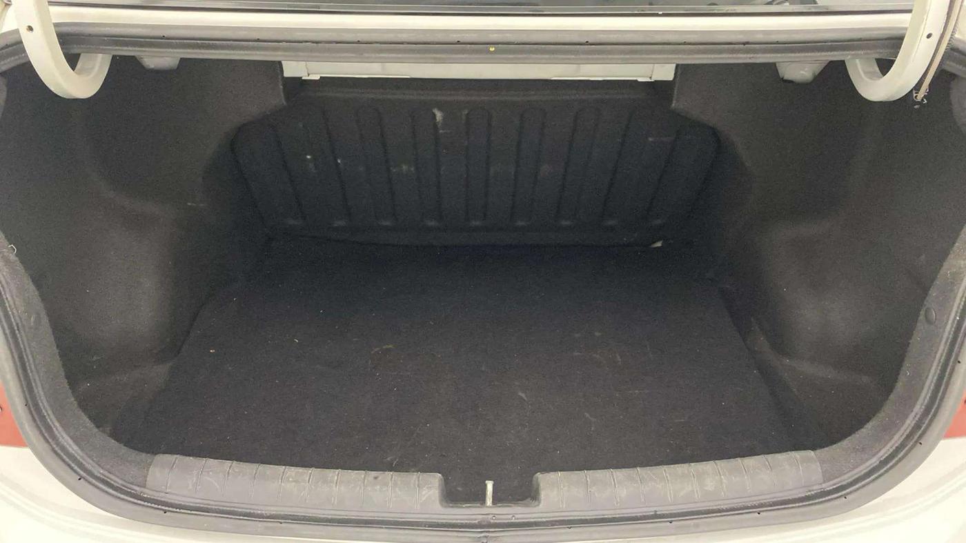 2014 Hyundai Xcent S (O) 1.2, Petrol, Manual, 42,024 km, Boot Inside