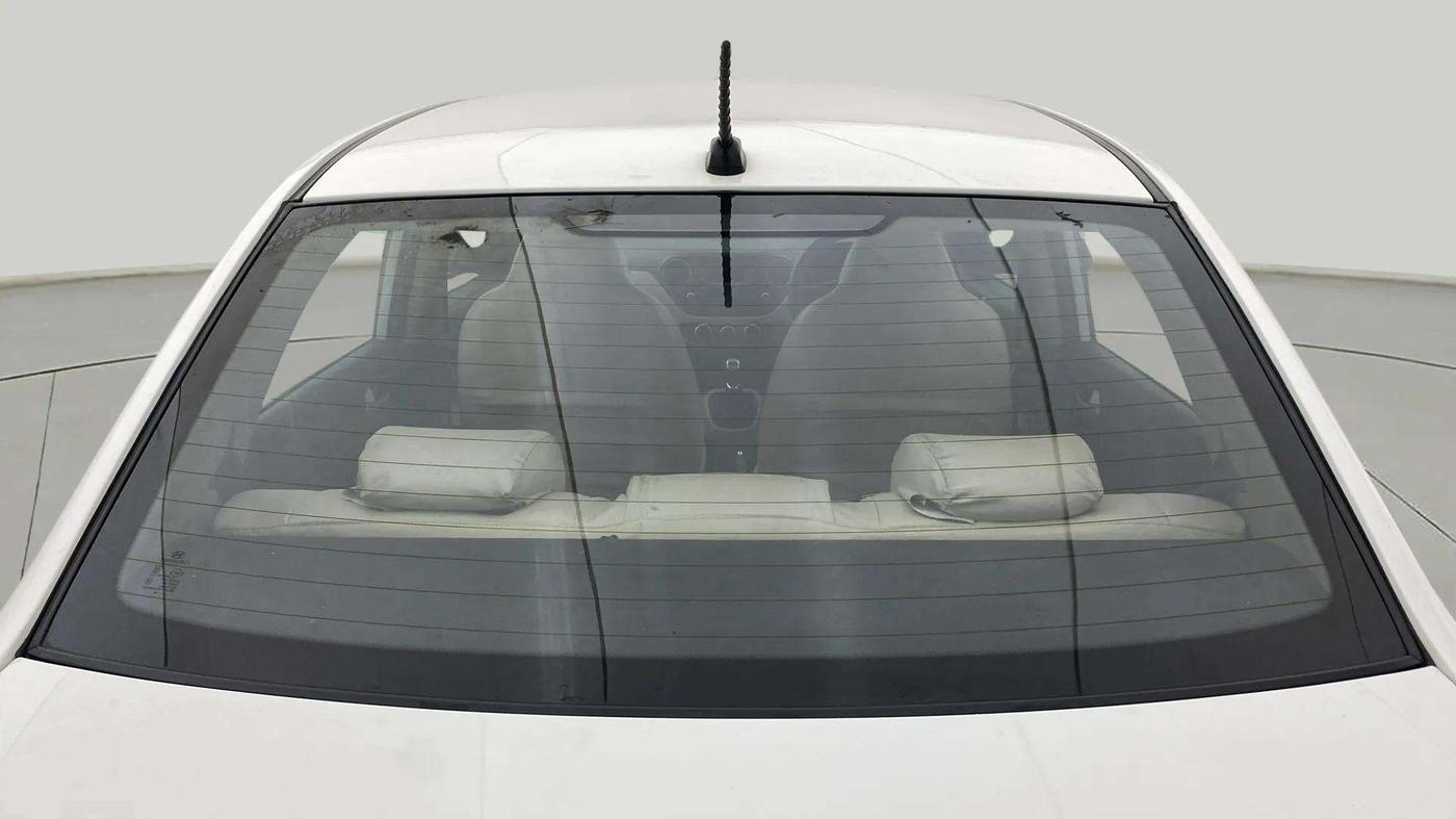 2014 Hyundai Xcent S (O) 1.2, Petrol, Manual, 42,024 km, Rear Windshield