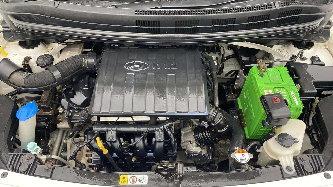 2014 Hyundai Xcent S (O) 1.2, Petrol, Manual, 42,024 km, Engine View