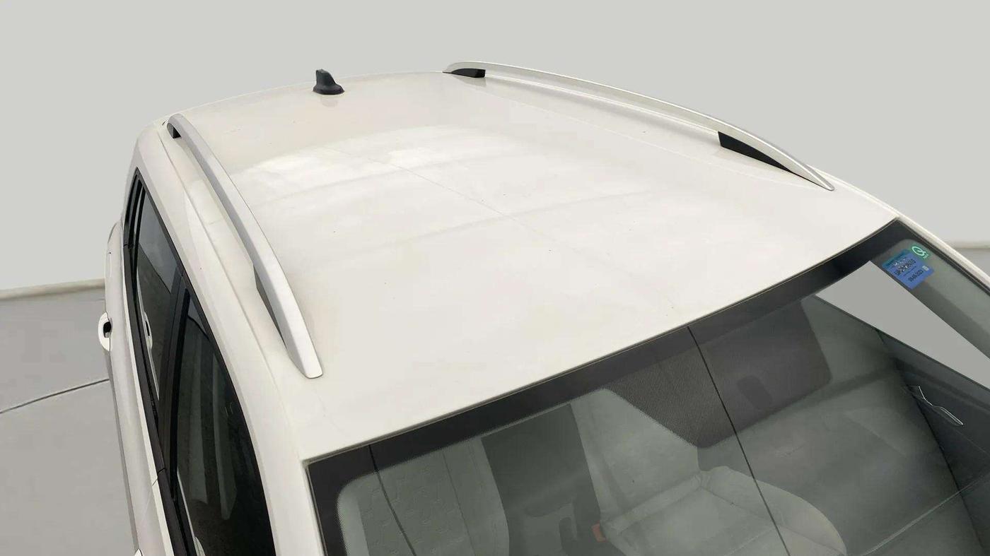 2023 Skoda KUSHAQ AMBITION 1.0L TSI MT, Petrol, Manual, 11,978 km, Roof
