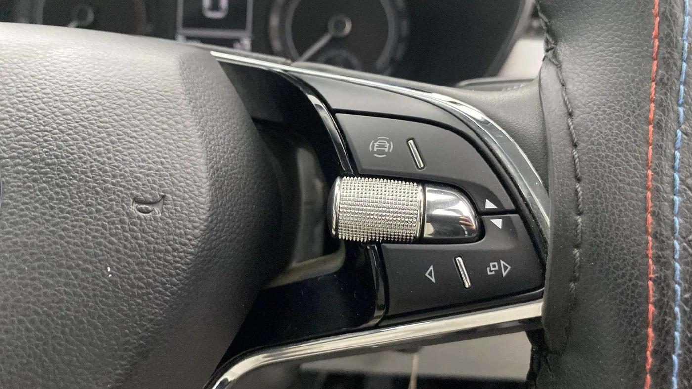 2023 Skoda KUSHAQ AMBITION 1.0L TSI MT, Petrol, Manual, 11,978 km, Adaptive Cruise Control