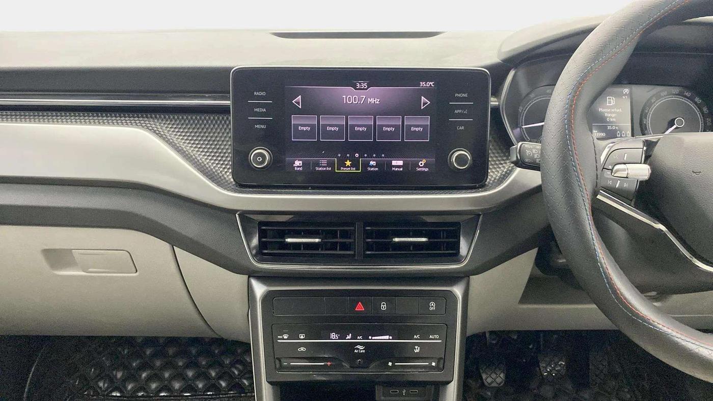 2023 Skoda KUSHAQ AMBITION 1.0L TSI MT, Petrol, Manual, 11,978 km, Air Conditioner