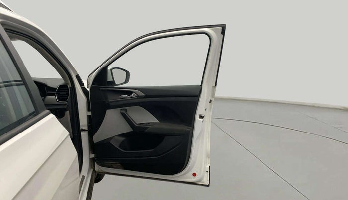 2023 Skoda KUSHAQ AMBITION 1.0L TSI MT, Petrol, Manual, 11,978 km, RHS Front Door