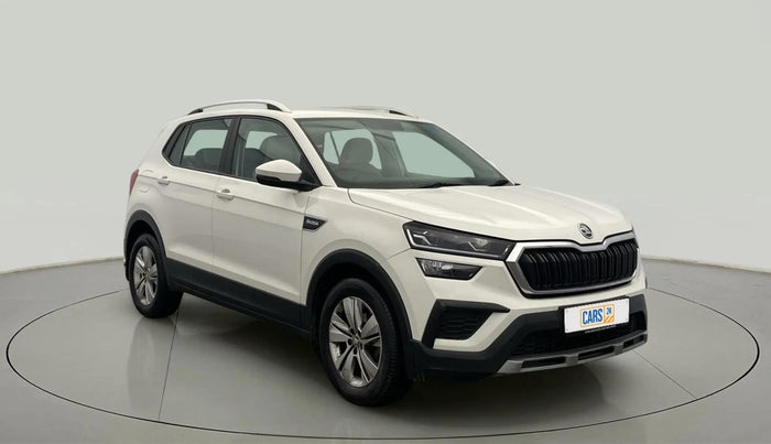 2023 Skoda KUSHAQ AMBITION 1.0L TSI MT, Petrol, Manual, 11,978 km, Right Front Diagonal