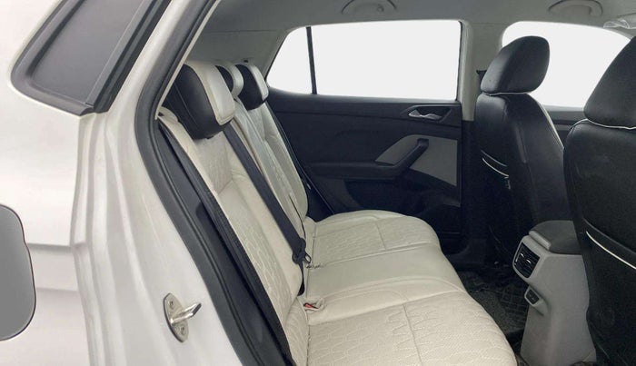 2023 Skoda KUSHAQ AMBITION 1.0L TSI MT, Petrol, Manual, 11,978 km, Right Side Rear Door Cabin