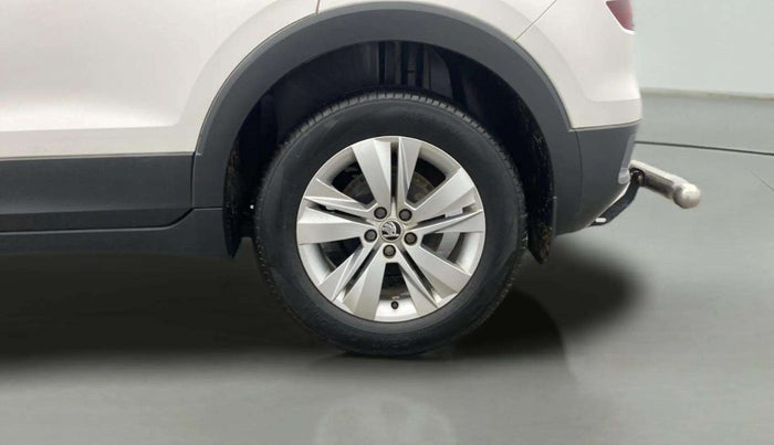 2023 Skoda KUSHAQ AMBITION 1.0L TSI MT, Petrol, Manual, 11,978 km, Left Rear Wheel