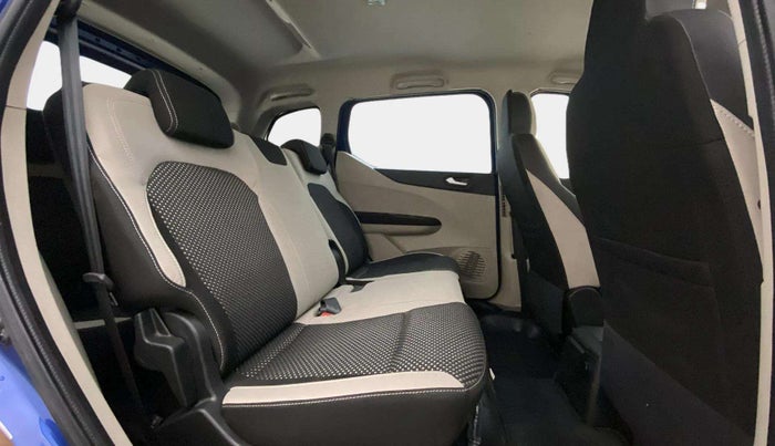 2019 Renault TRIBER RXZ, Petrol, Manual, 34,756 km, Right Side Rear Door Cabin