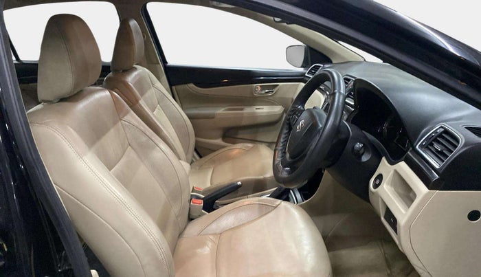 2018 Maruti Ciaz ALPHA  AT 1.4  PETROL, Petrol, Automatic, 37,729 km, Right Side Front Door Cabin