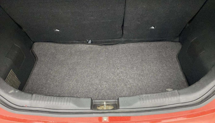 2017 Maruti IGNIS ZETA 1.2 AMT, Petrol, Automatic, 32,007 km, Boot Inside