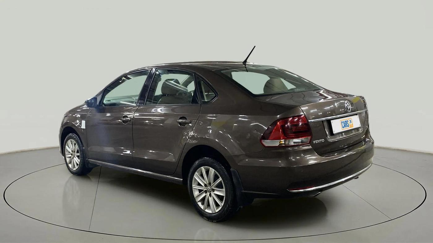 2017 Volkswagen Vento HIGHLINE PLUS 1.2 AT 16 ALLOY, Petrol, Automatic, 40,549 km, Left Back Diagonal