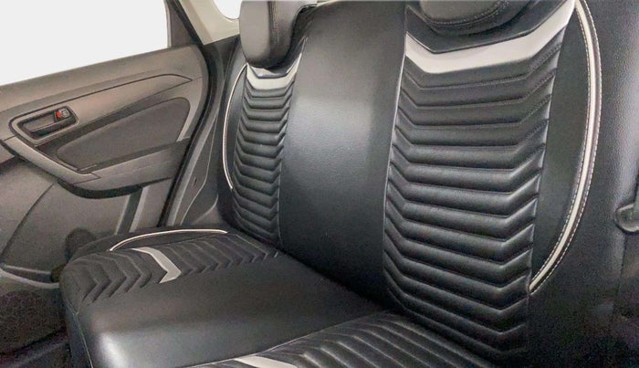 2017 Maruti Vitara Brezza VDI (O), Diesel, Manual, 65,711 km, Right Side Rear Door Cabin