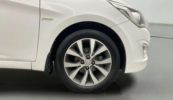 2017 Hyundai Verna 1.6 VTVT SX, Petrol, Manual, 48,752 km, Right Front Wheel