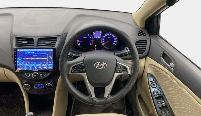 2017 Hyundai Verna 1.6 VTVT SX, Petrol, Manual, 48,752 km, Steering Wheel Close Up
