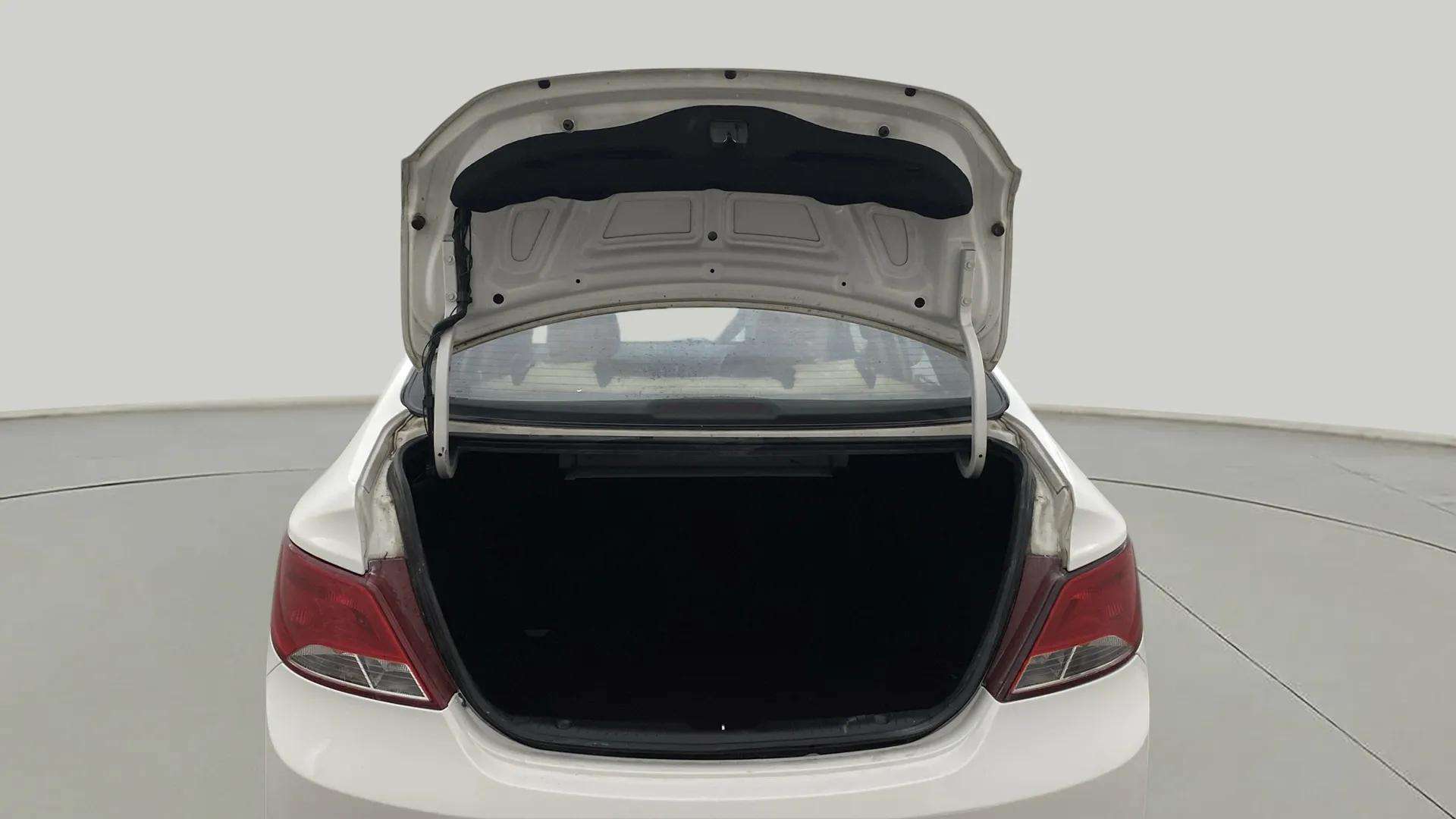 Boot-Open-Top-Half-View-43