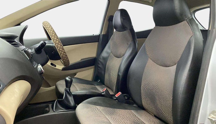 2014 Hyundai Eon MAGNA +, Petrol, Manual, 94,904 km, Right Side Front Door Cabin