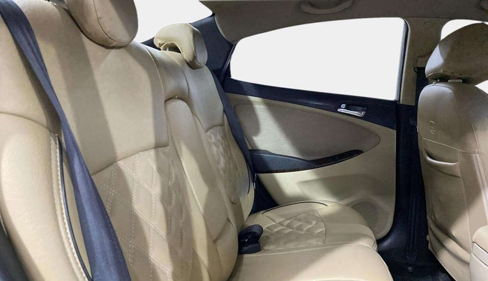 2013 Hyundai Verna FLUIDIC 1.6 VTVT SX, Petrol, Manual, 83,079 km, Right Side Rear Door Cabin