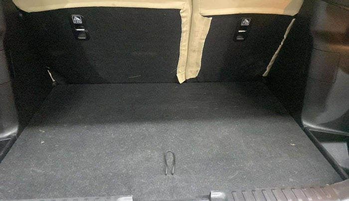 2021 Toyota URBAN CRUISER HIGH GRADE AT, Petrol, Automatic, 30,839 km, Boot Inside