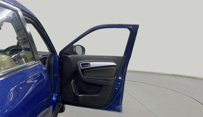 2021 Toyota URBAN CRUISER HIGH GRADE AT, Petrol, Automatic, 30,839 km, RHS Front Door