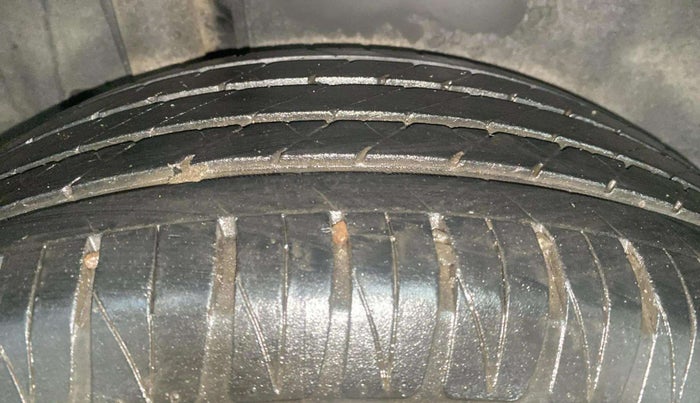 2021 Toyota URBAN CRUISER HIGH GRADE AT, Petrol, Automatic, 30,839 km, Right Rear Tyre Tread