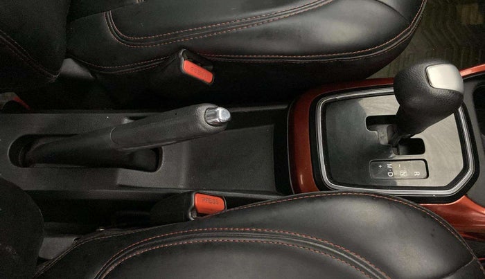 2017 Maruti IGNIS DELTA 1.2 AMT, Petrol, Automatic, 80,925 km, Gear Lever