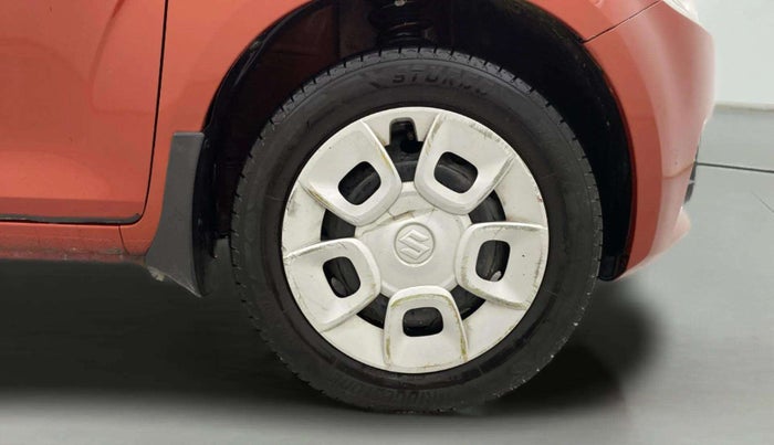 2017 Maruti IGNIS DELTA 1.2 AMT, Petrol, Automatic, 80,925 km, Right Front Wheel