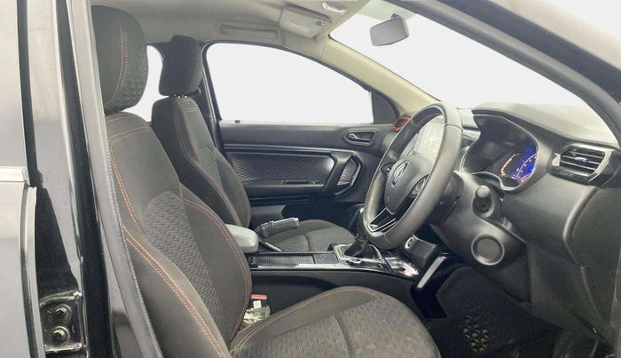 2022 Renault Kiger RXZ AMT, Petrol, Automatic, 45,959 km, Right Side Front Door Cabin